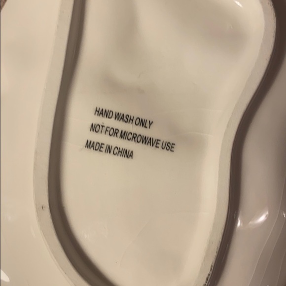 Santa Shaped Christmas Cookie Plate 9x7 - Picture 3 of 5